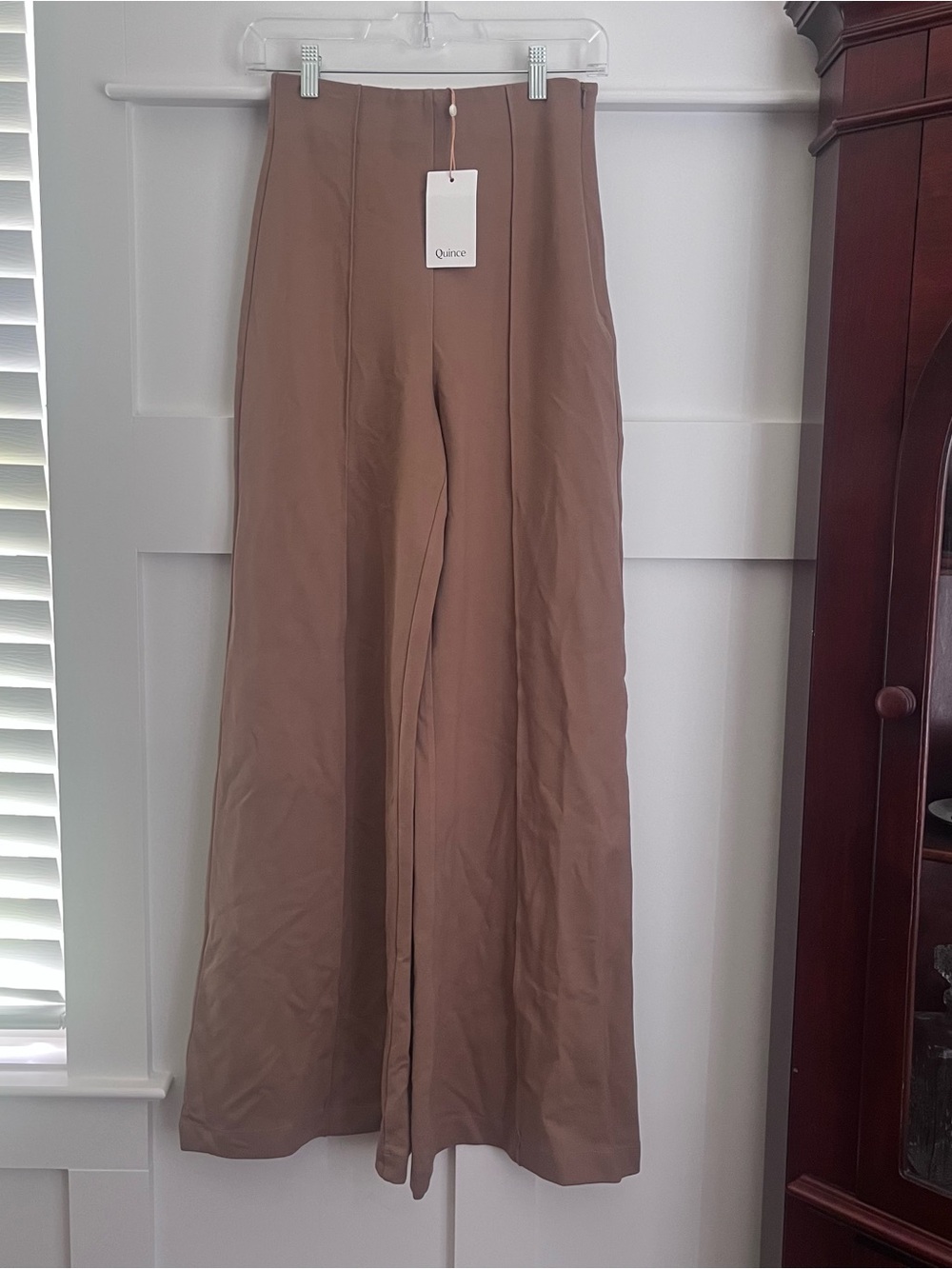 NWT Quince (S) Super Wide Leg Pants